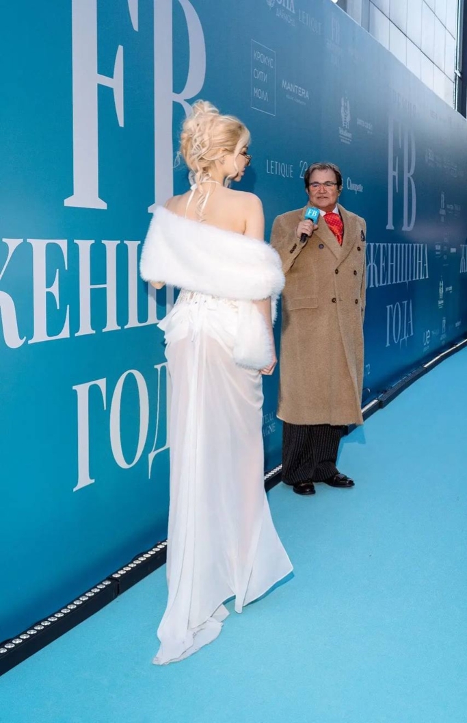 Меджитова Иветта Серверовна Ivetta Voss Ivetta Moss - Photo 3